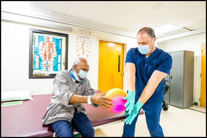 Michael LoBiondo Healthcare Photography Portfolio - Veterans Affairs physical therapy room